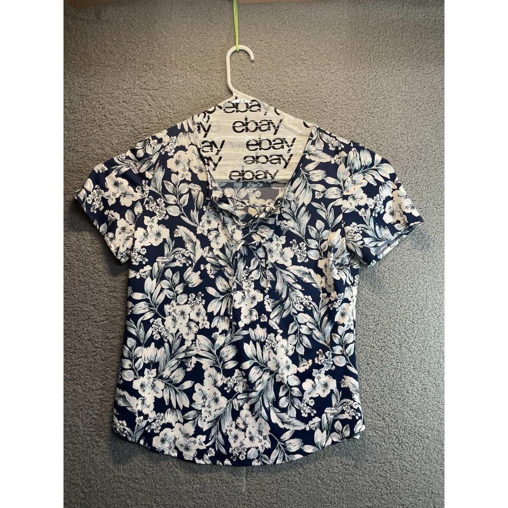 Forever‎ Jade Women's Size L  Pullover Tunic Lace Up VNeck Blue Floral